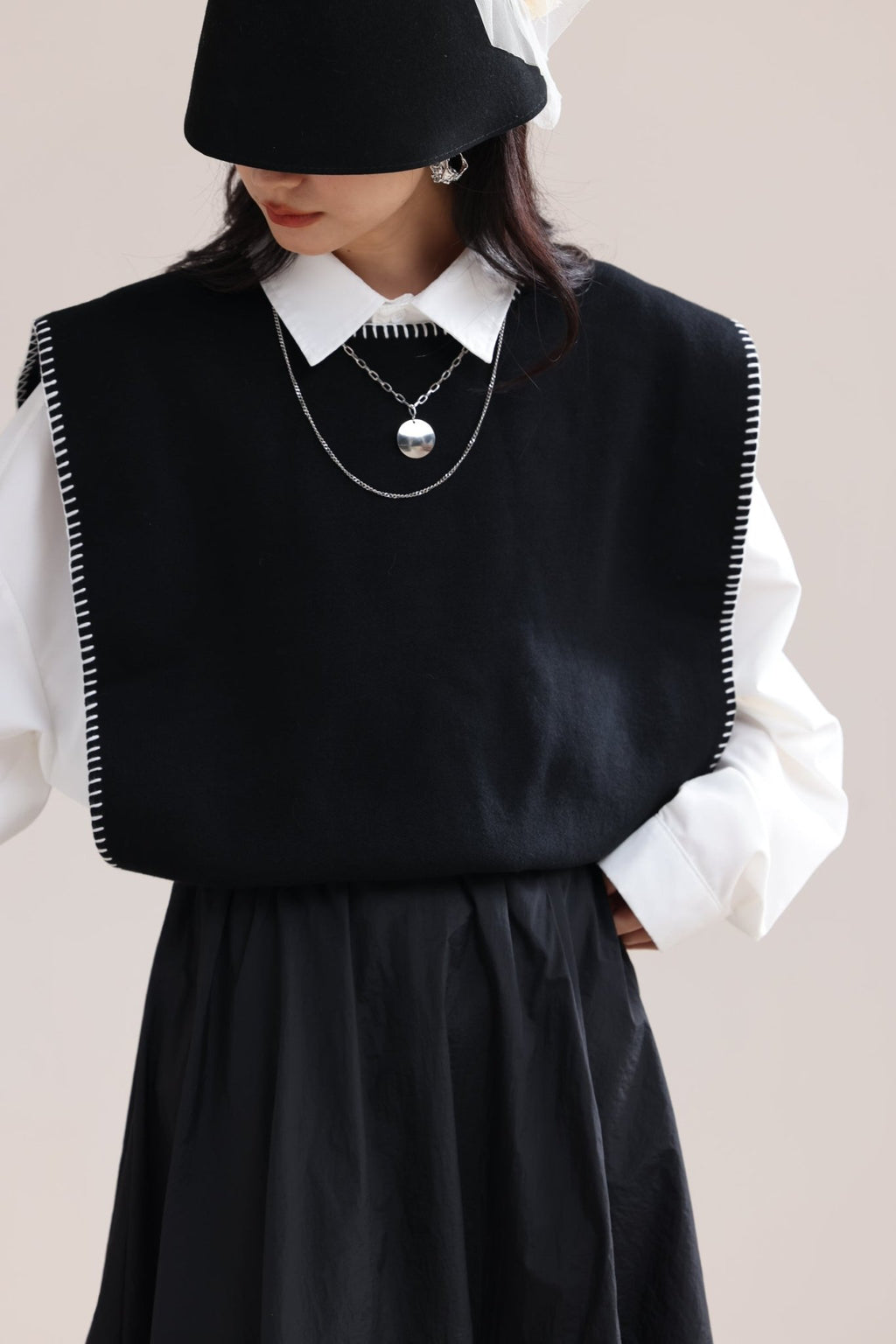 Sleeveless sweater