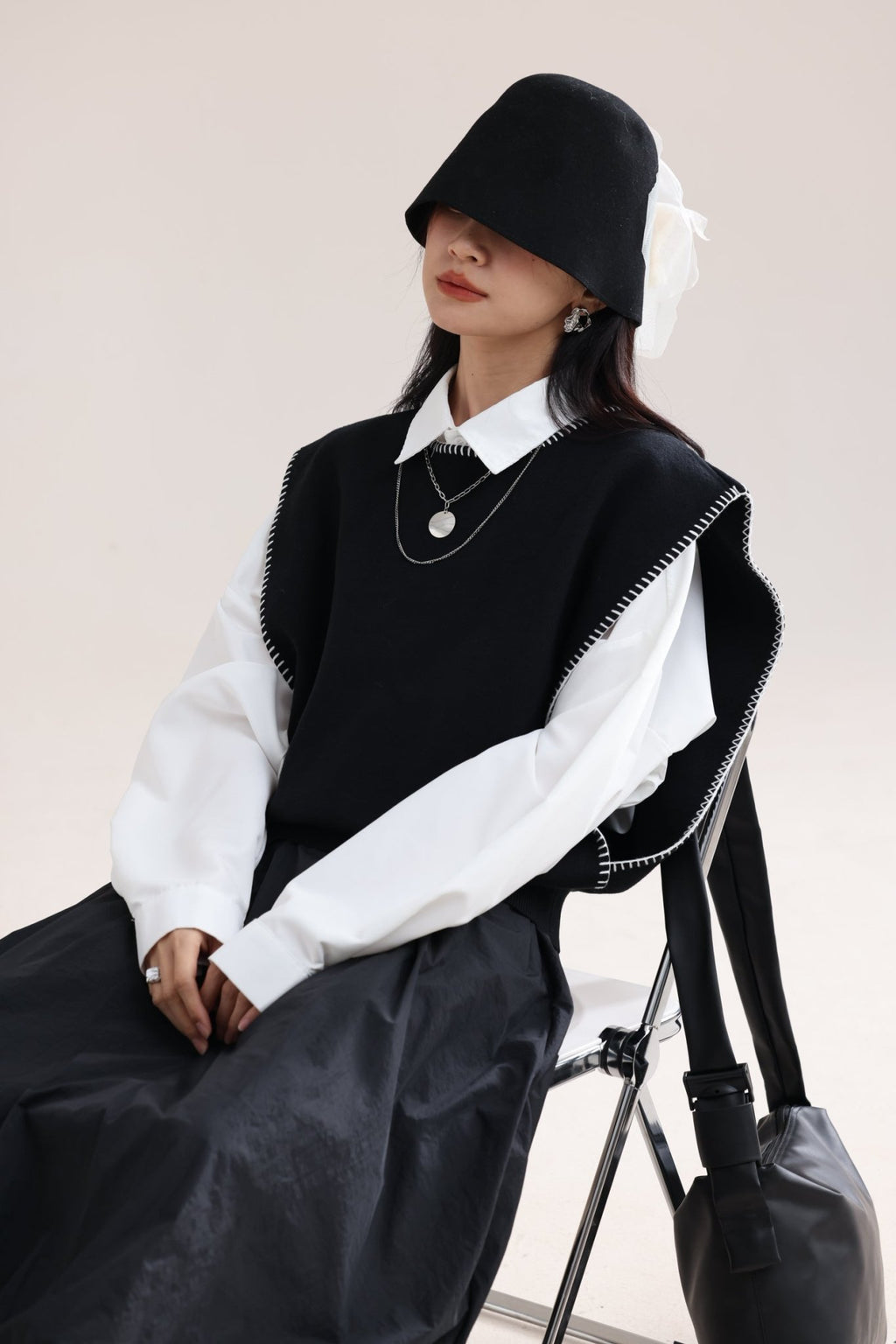 Sleeveless sweater